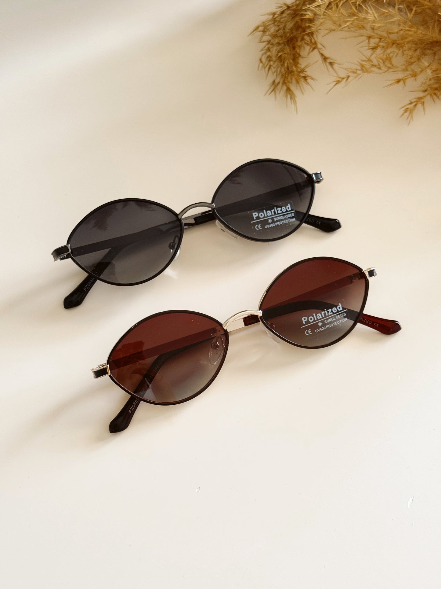 Oval polarized sunglasses