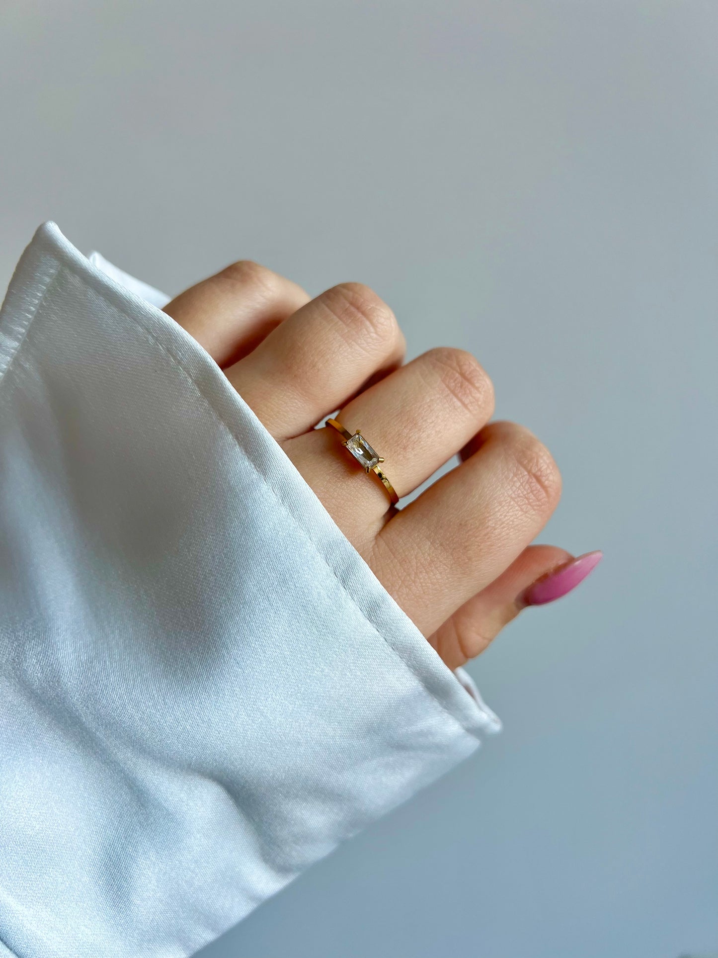 Minimal stone ring
