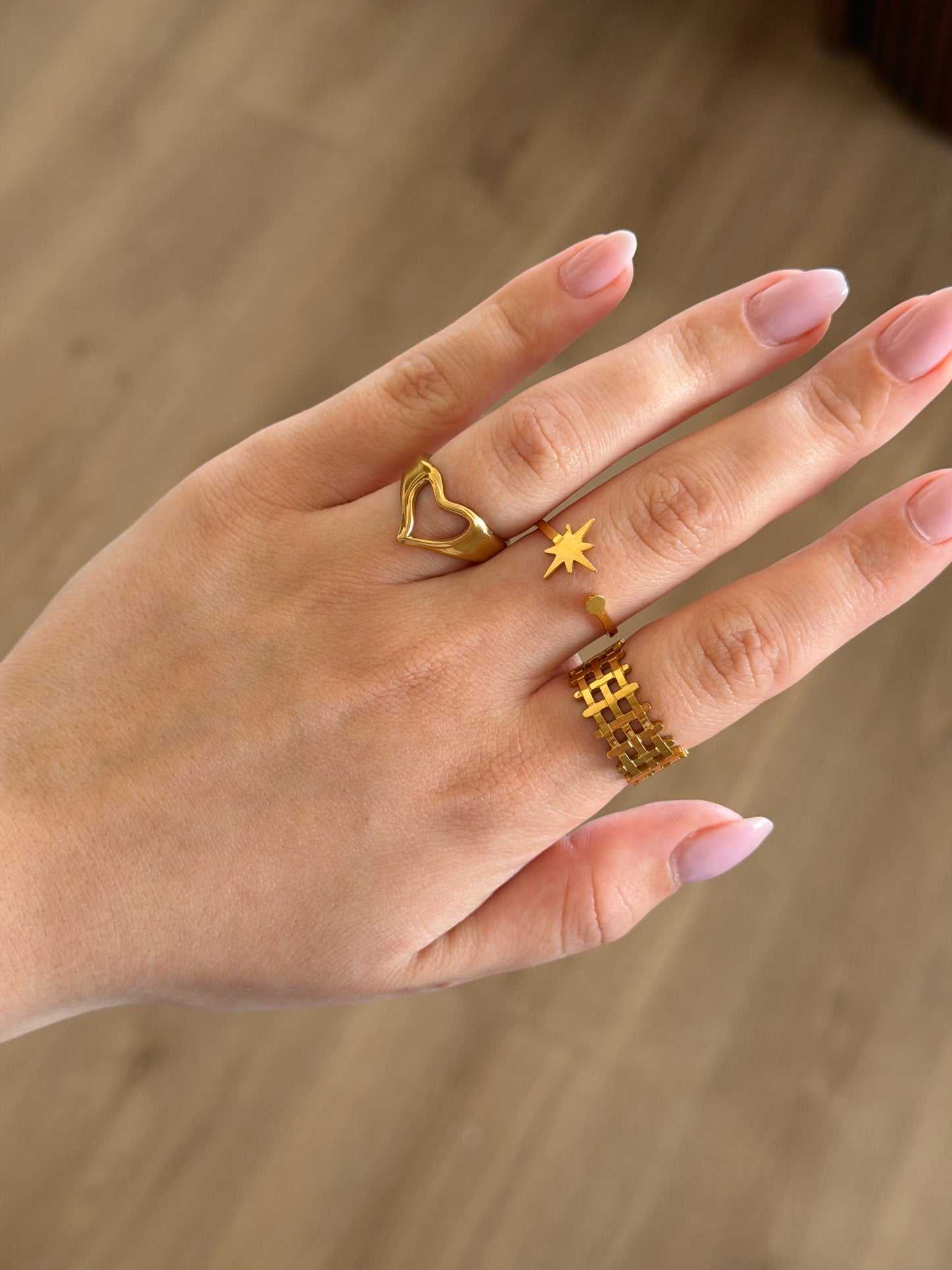 3 pcs rings set gold