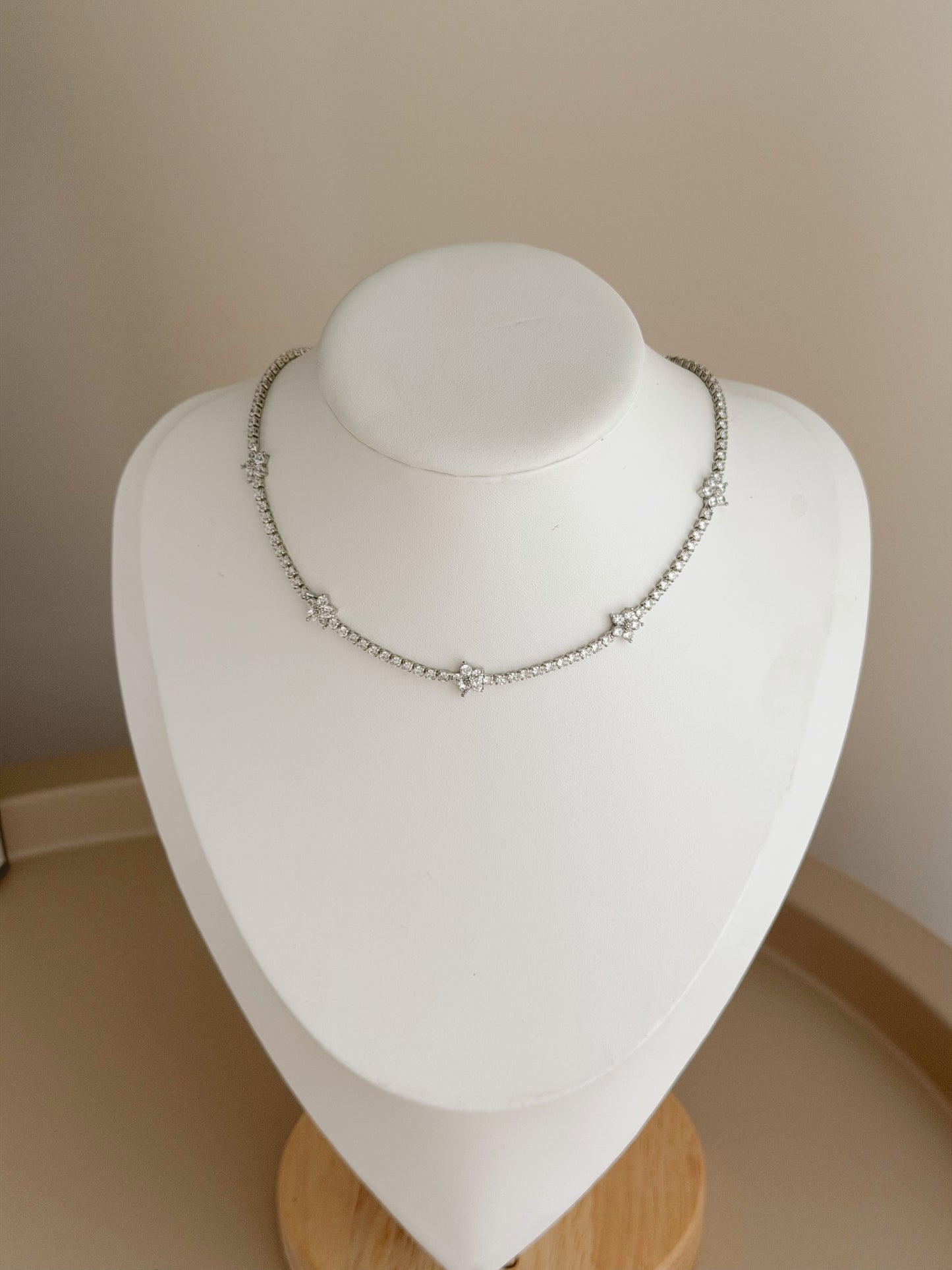 Silver flower choker tennis necklace