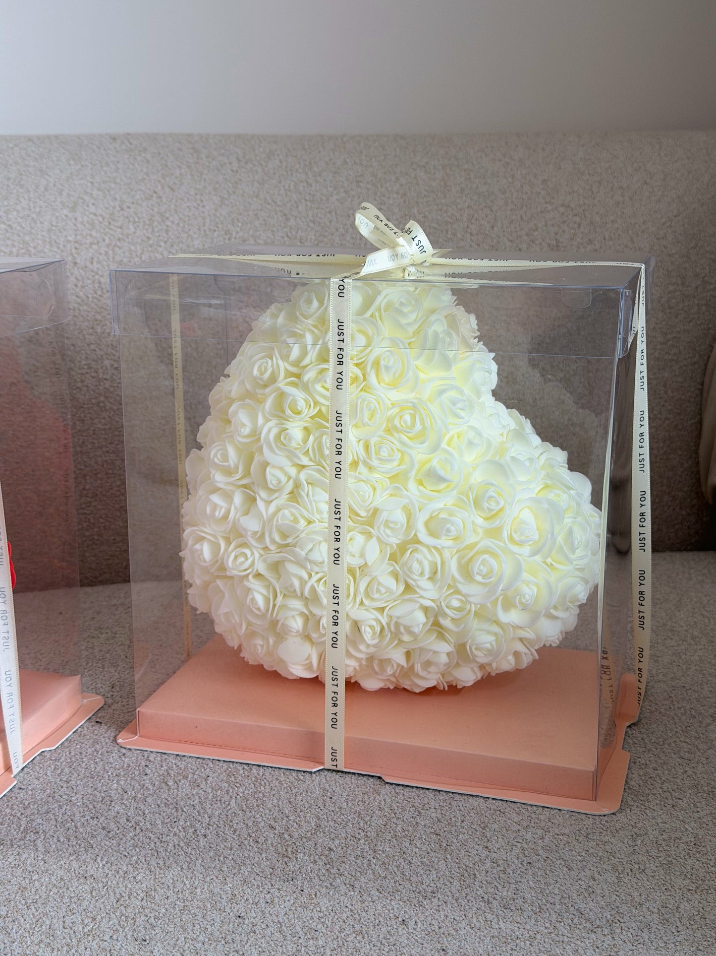Heart of roses Gift