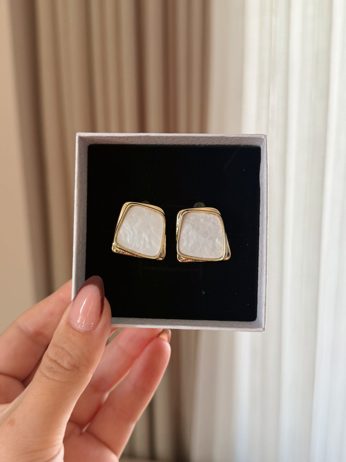 Vintage style earrings