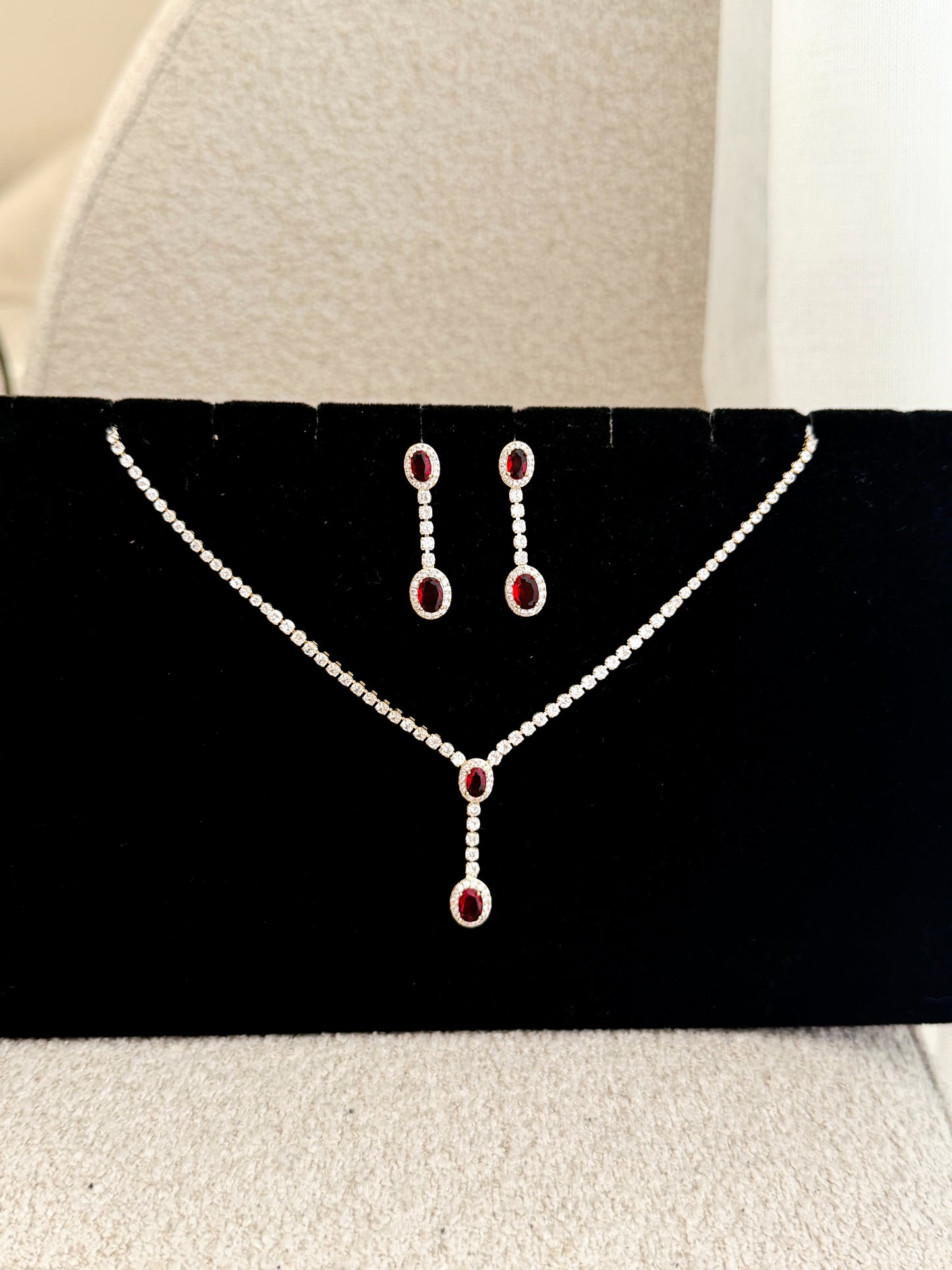 Red Gold sparking tennis set