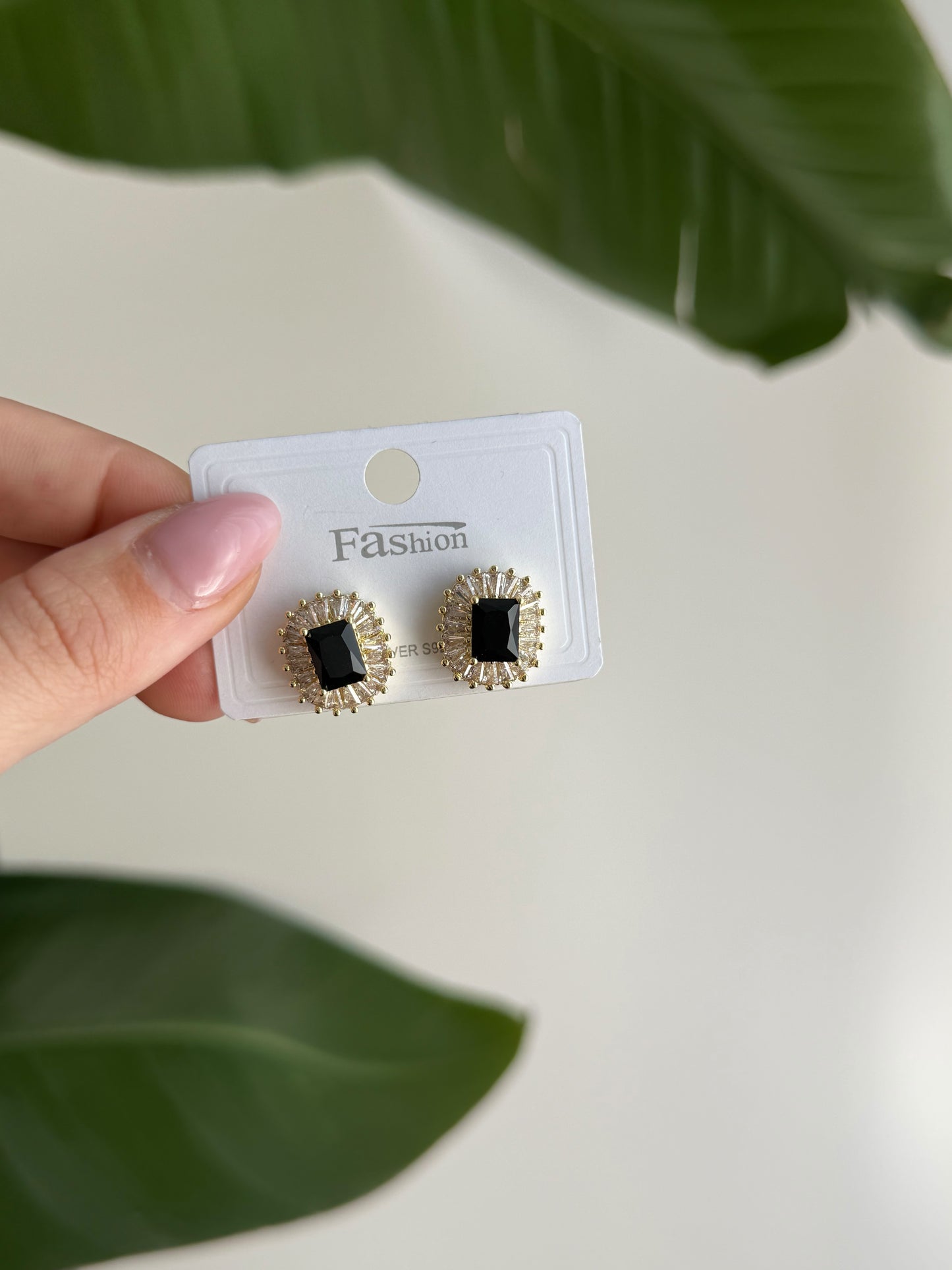 Gold and black stone class earrings