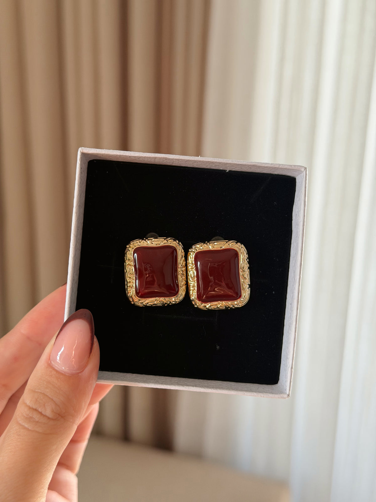 Vintage style earrings