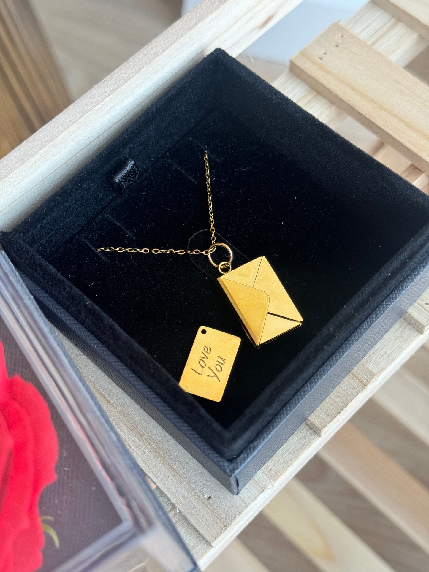 Love you envelope necklace and red rose set