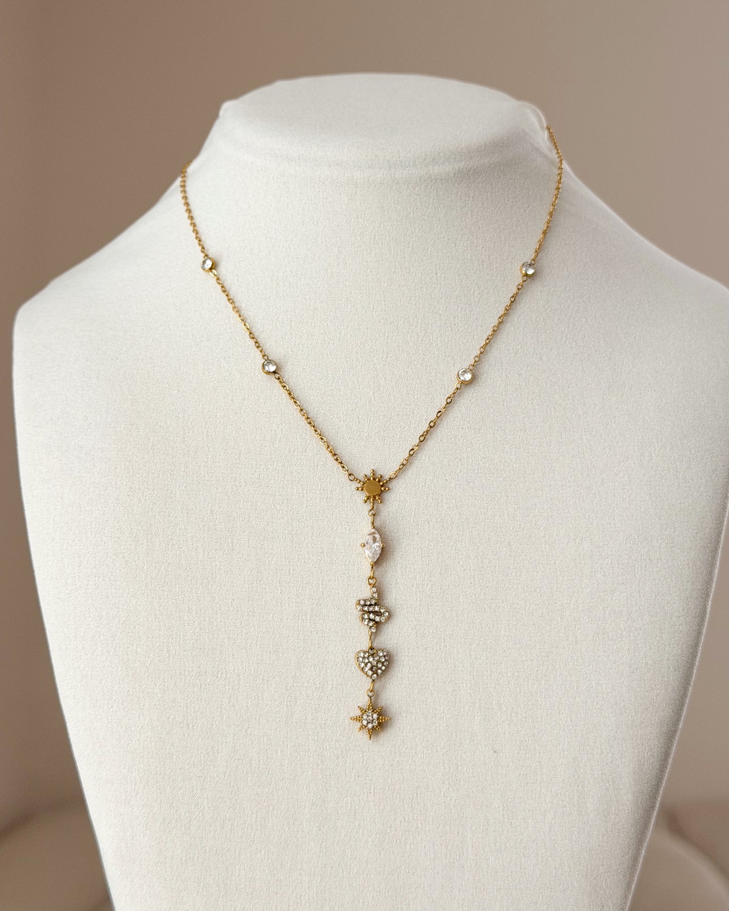 Y shape necklace
