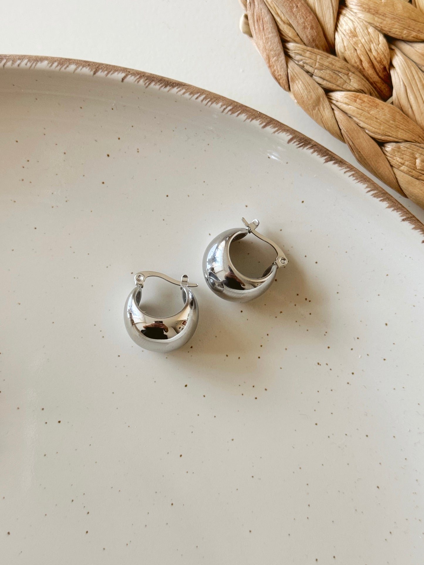 Sphere earrings