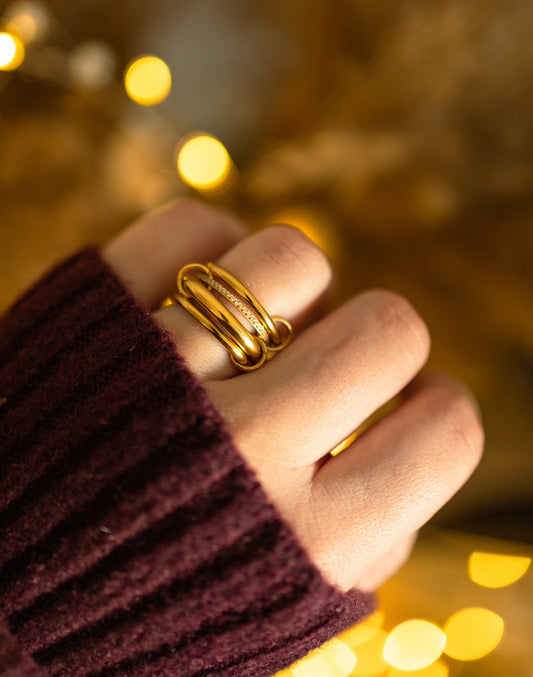 4 rings Layered ring gold spinelli