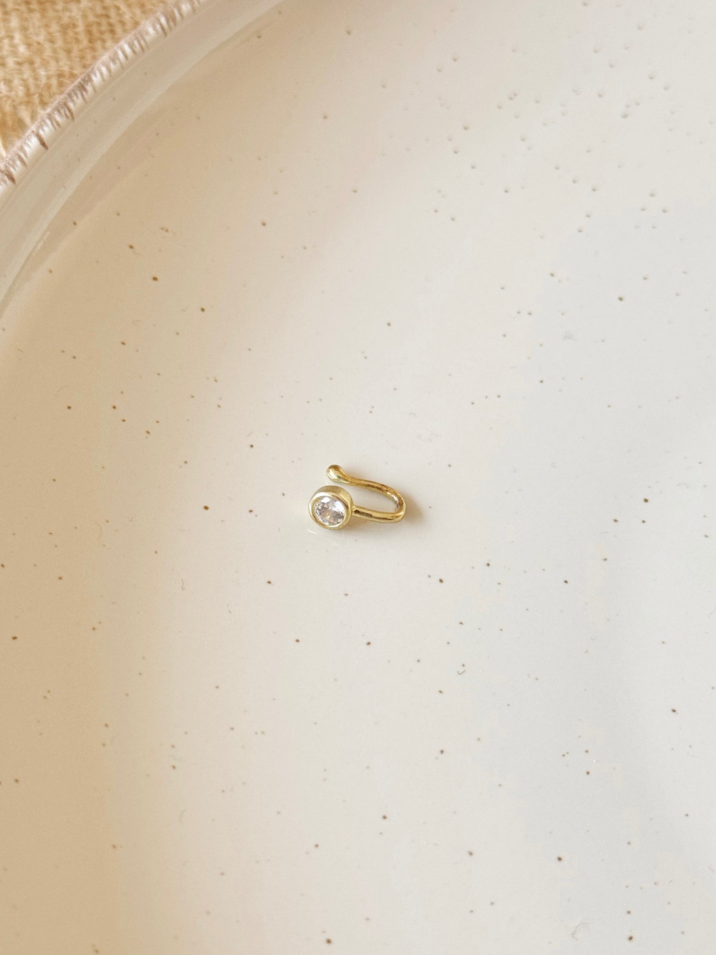 Stone fake nose piercing or ear cuff