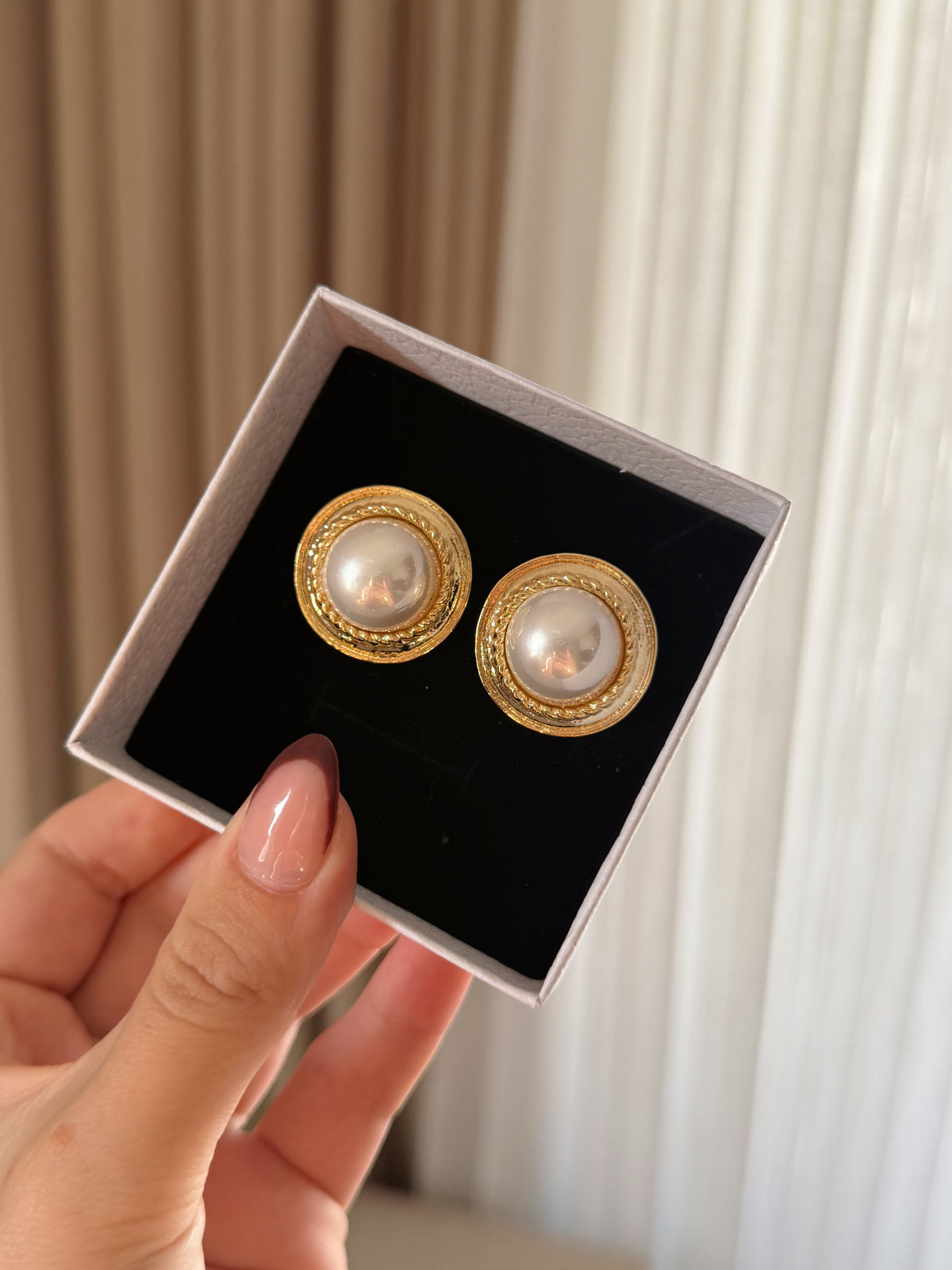Vintage style earrings