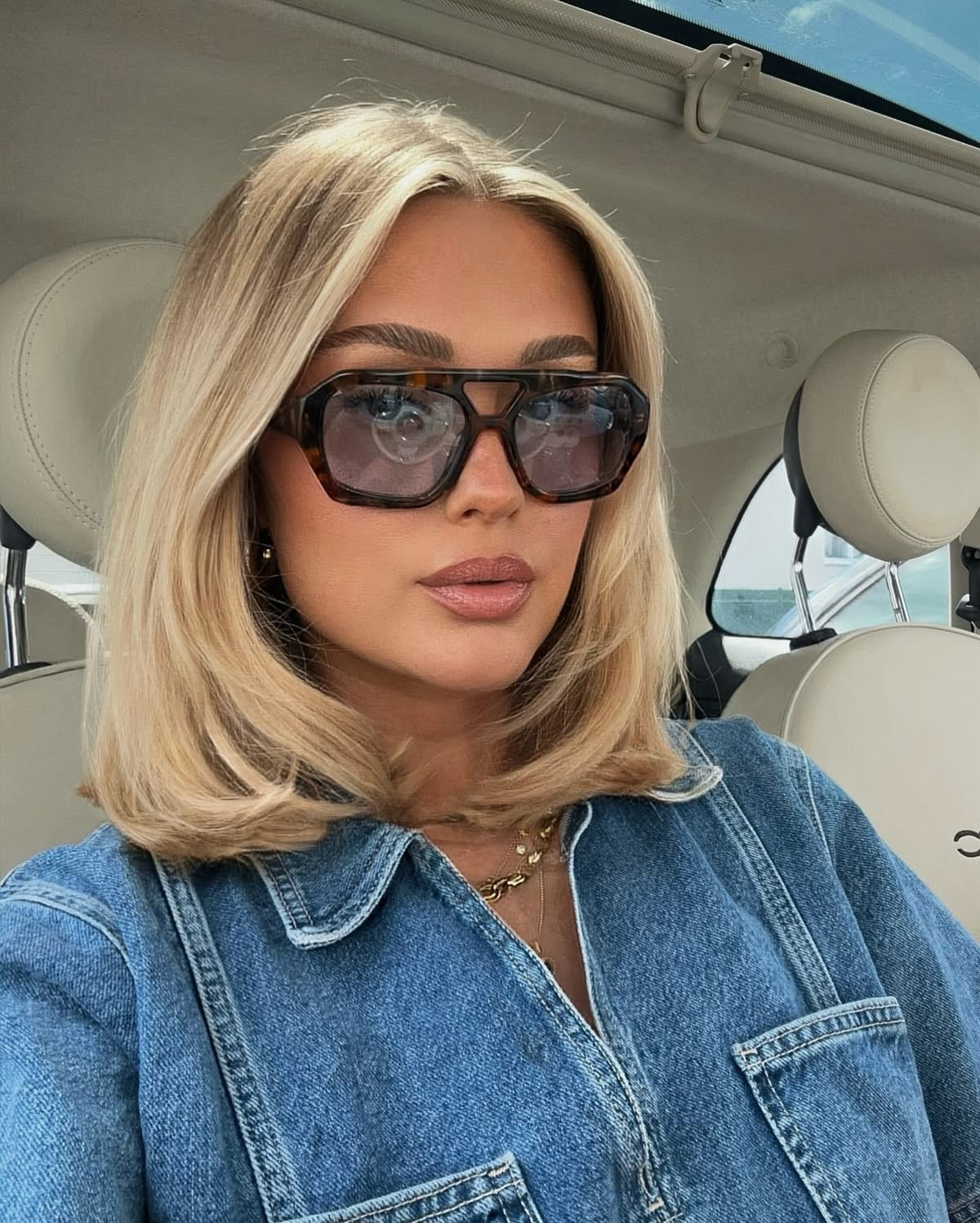 Leopard and blue bold sunglasses
