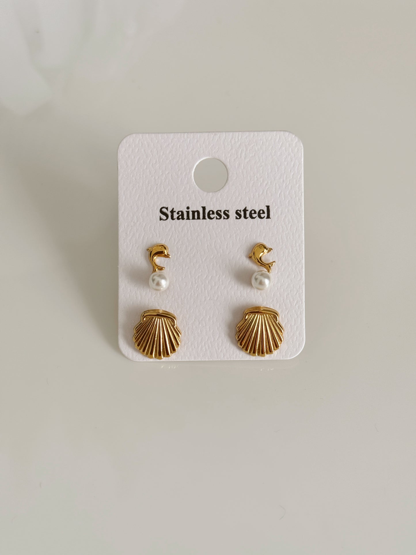 Set 3 pair earrings seashells, dolphins and pearls