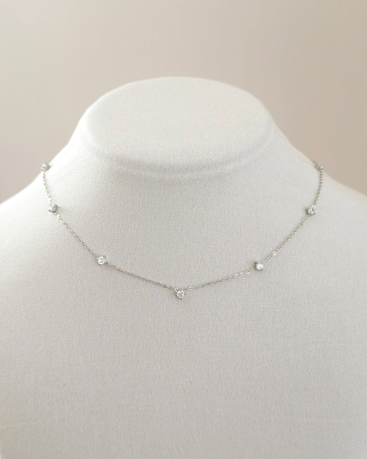 Minimalist stones silver necklace