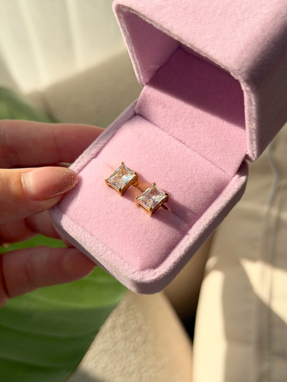 Shiny rectangle Zircon earrings