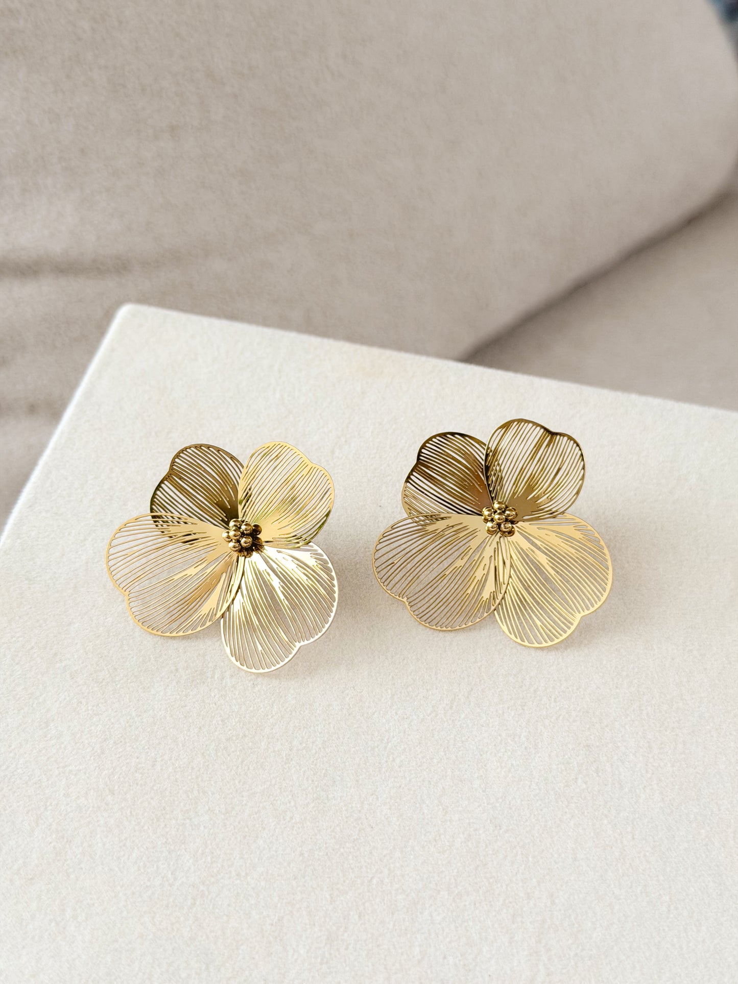 Golden Flower earrings