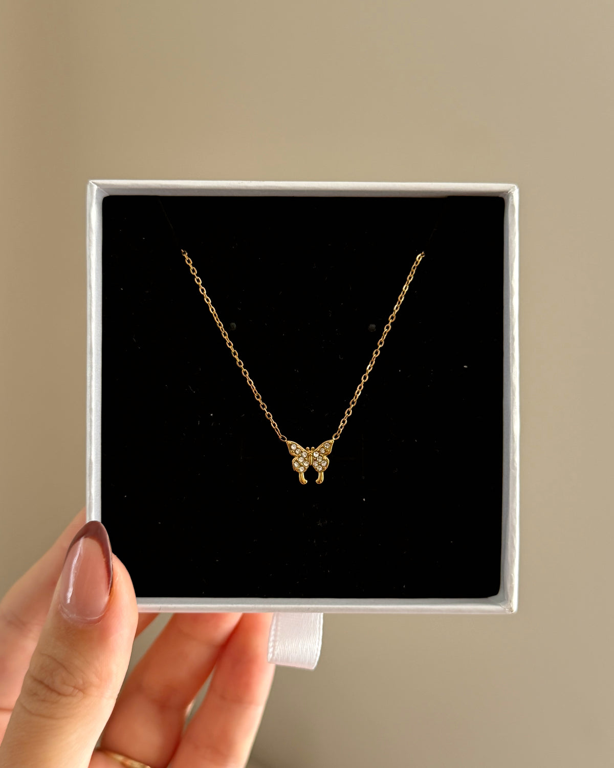 Dainty butterfly necklace