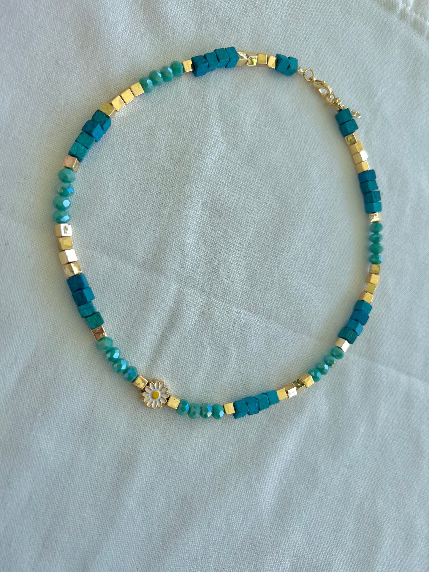 Flower bead necklaces