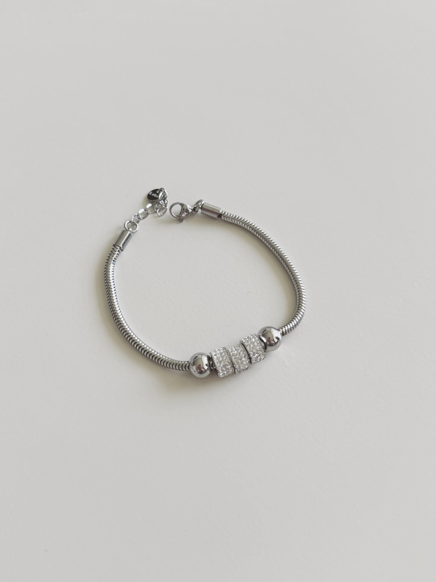 Silver pandora style bracelet