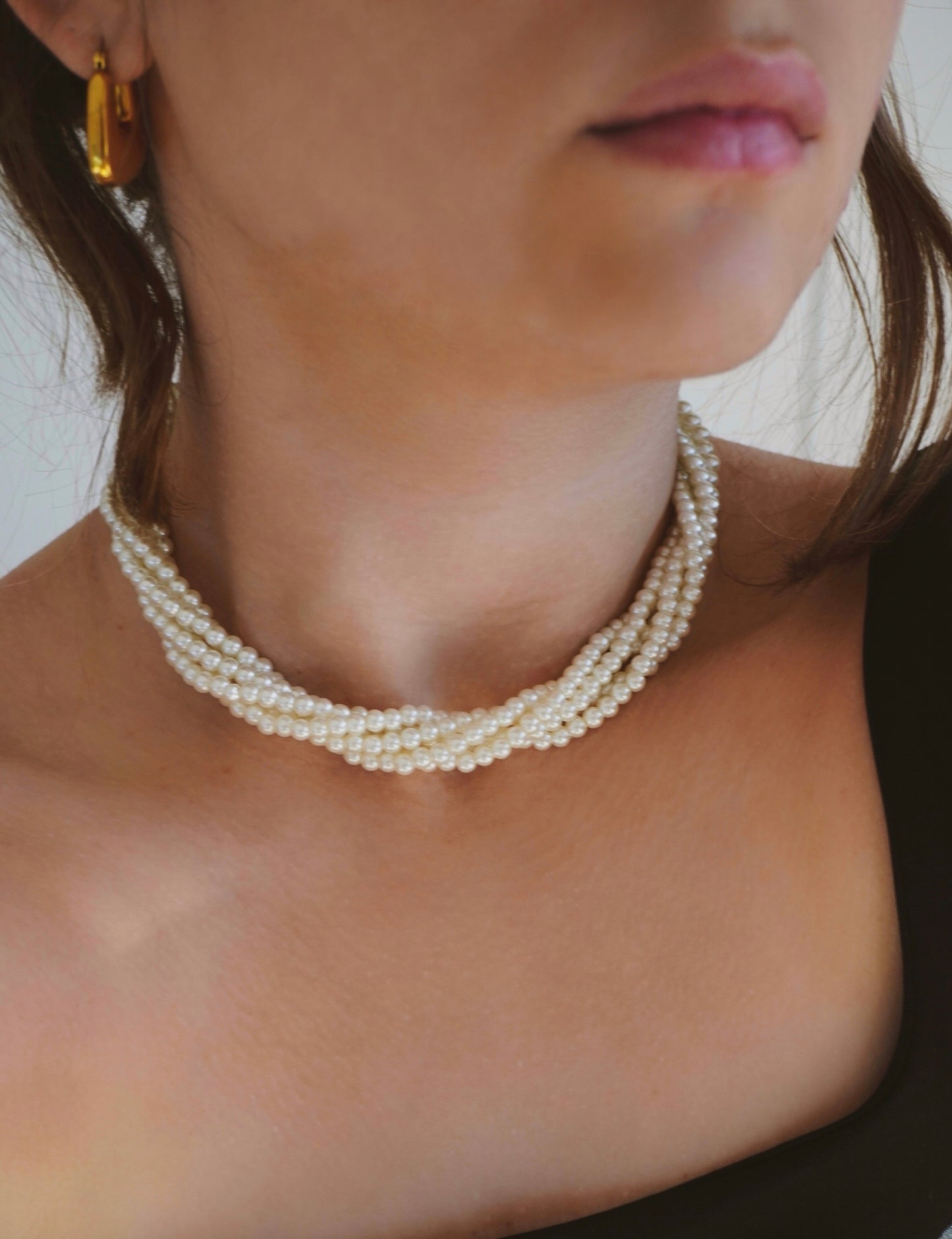 Twisty pearls necklace