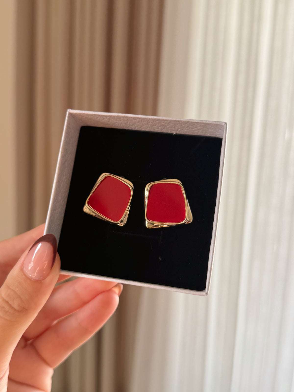 Vintage style earrings