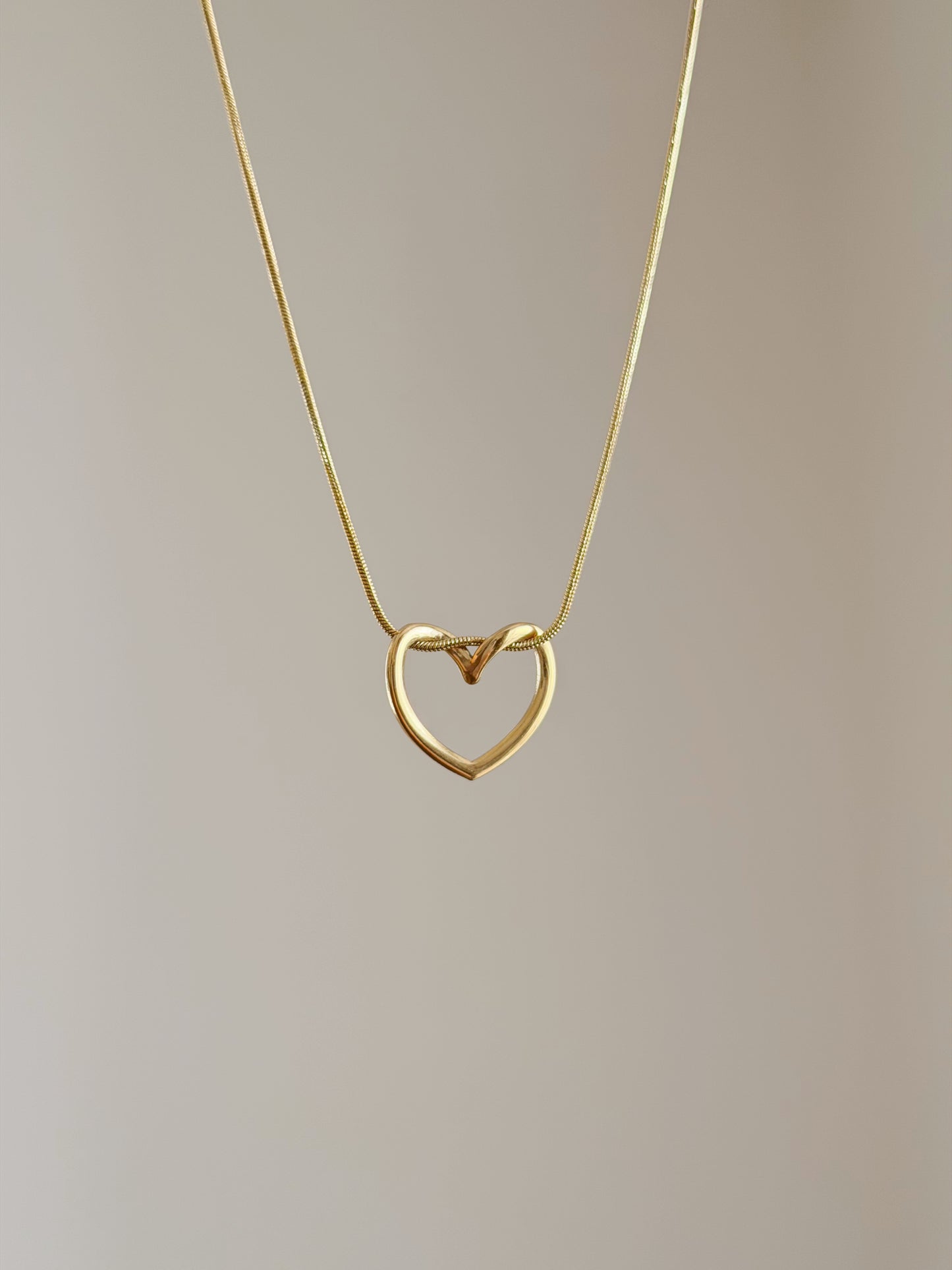 Heart fine necklace