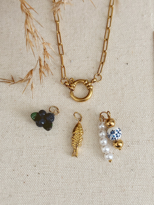 Amalfi charm necklace