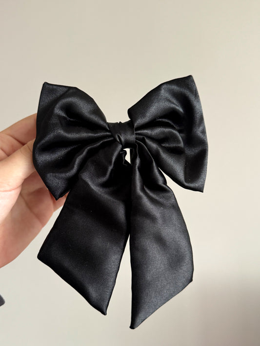 Simple Black saten Bow hair clip