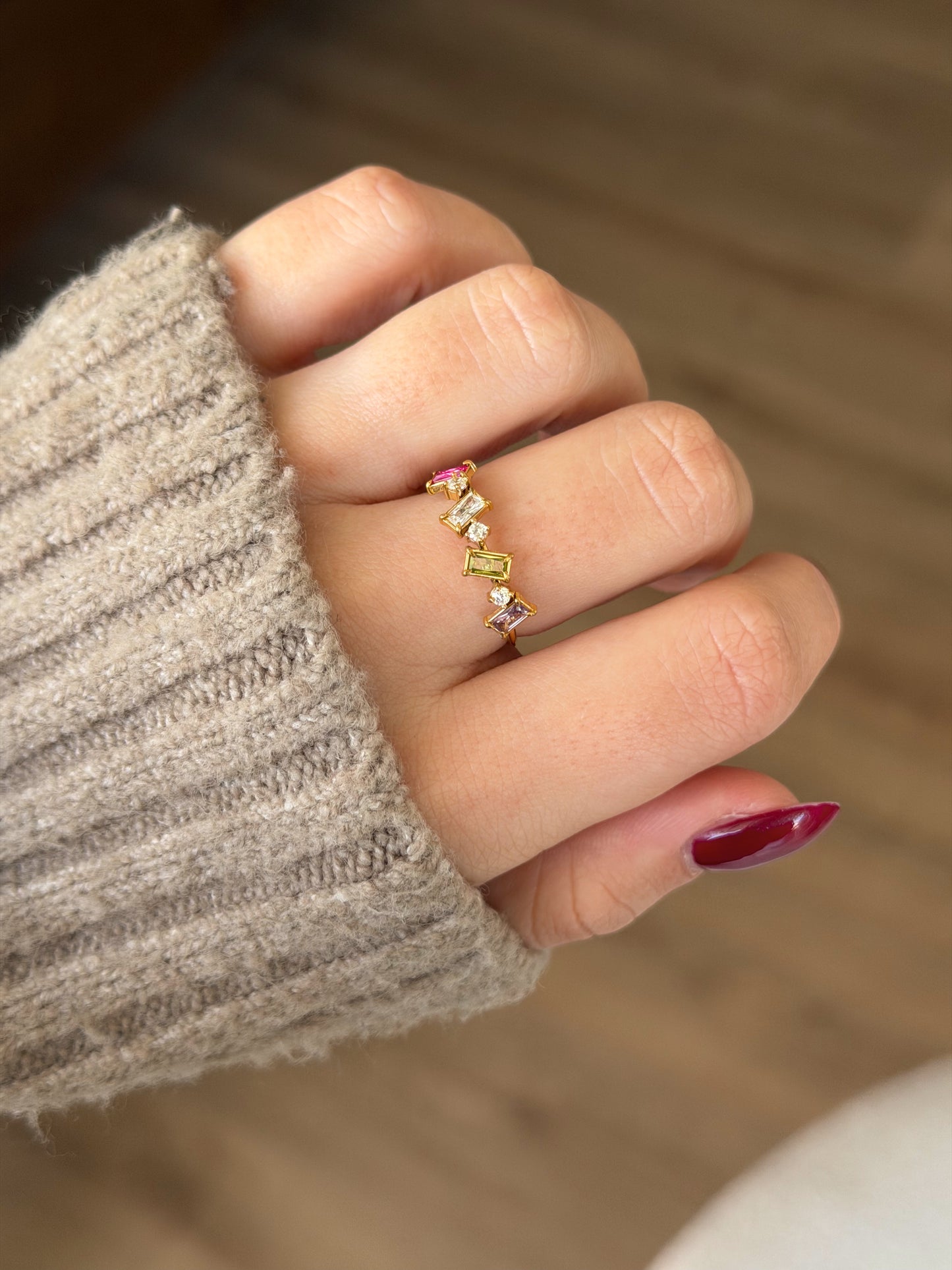Color pop ring