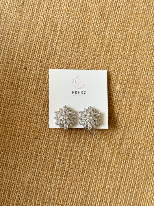 Flower Clip on earrings (no piercing)