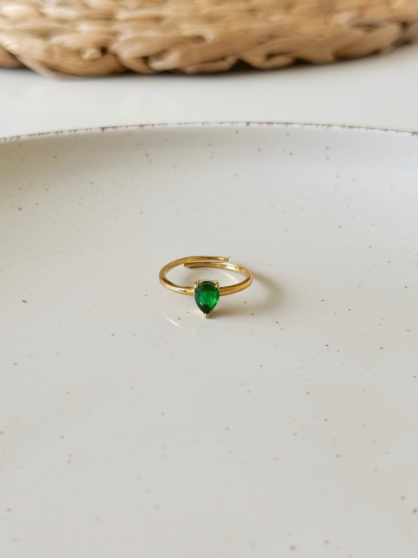 Green stone adjustable ring