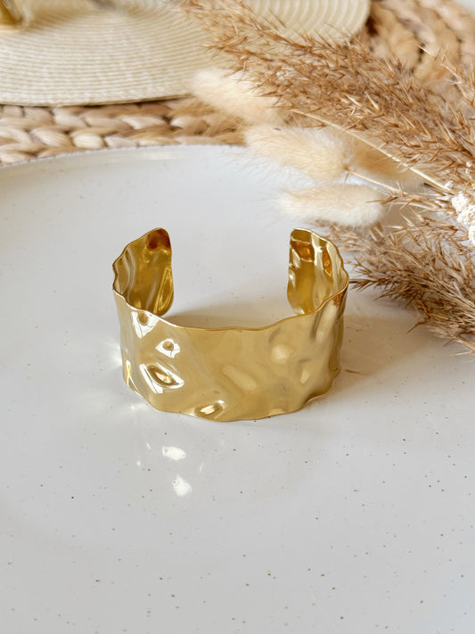 Hand cuff bracelet gold waves
