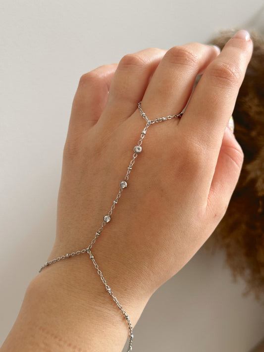 Hand chain silver