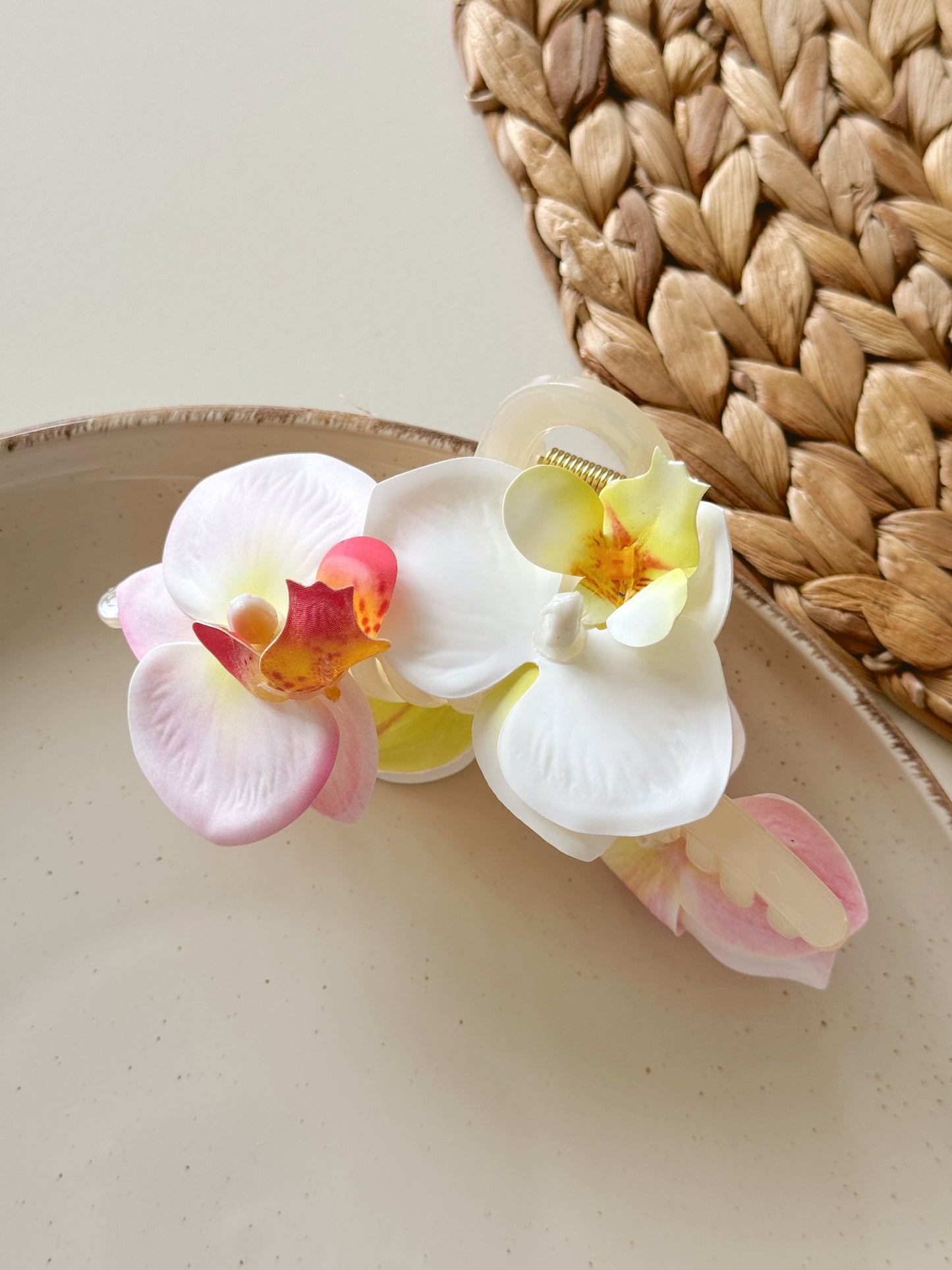 Orchid flower hair clip