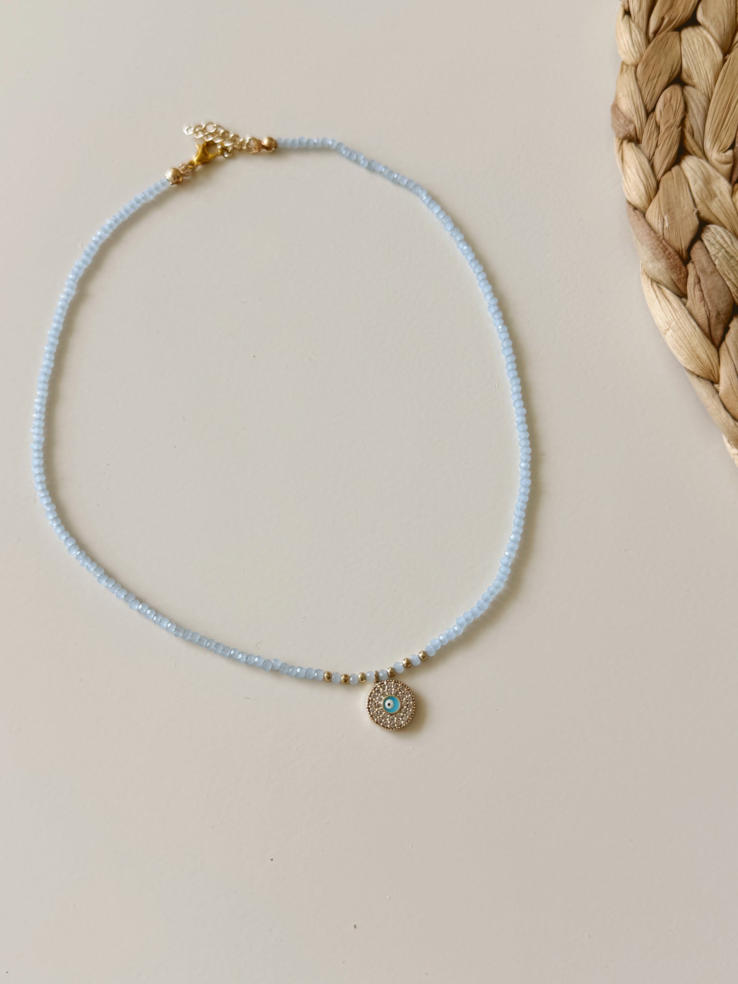 Blue bead eye necklace