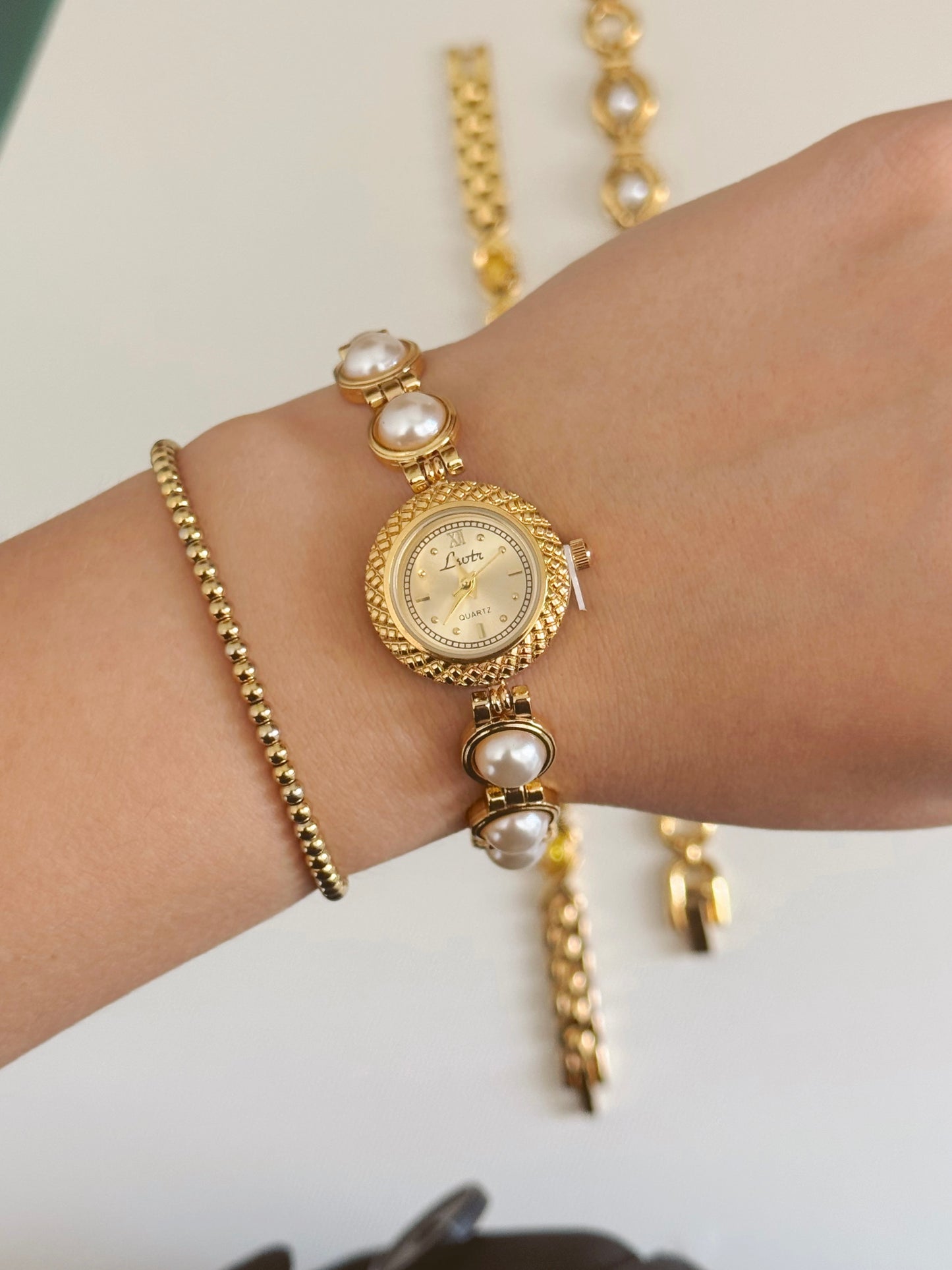 Vintage style watch