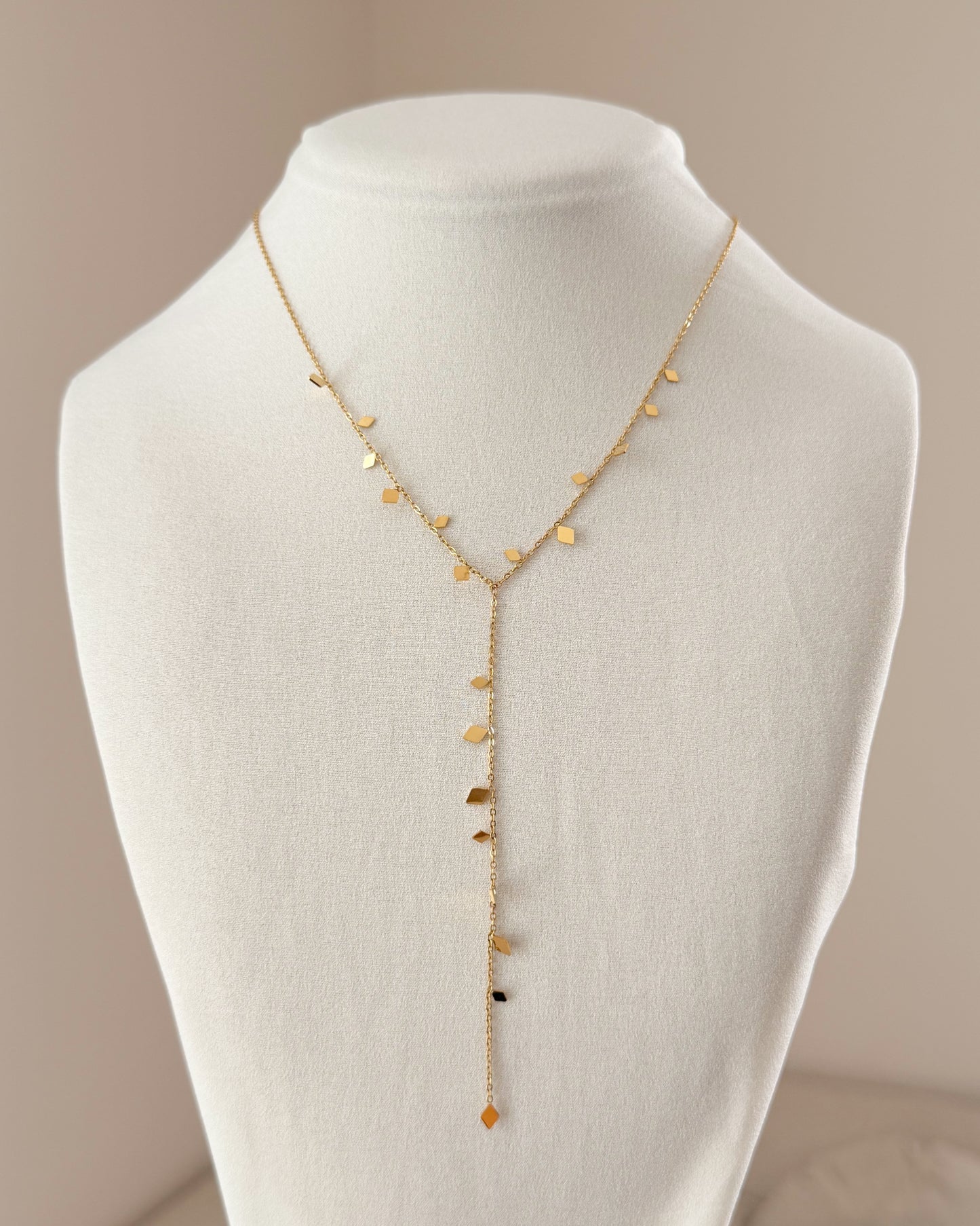 Y shape necklace