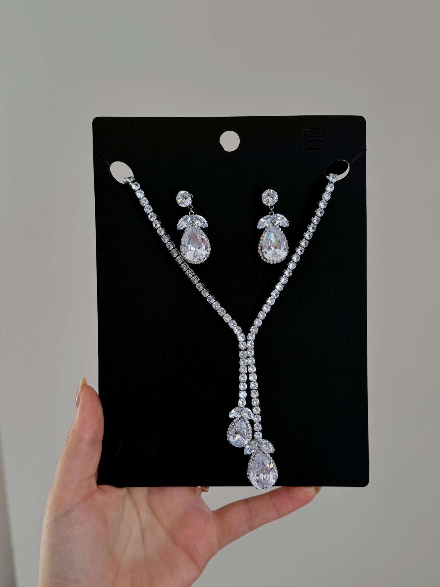 Silver sparking tennis set
