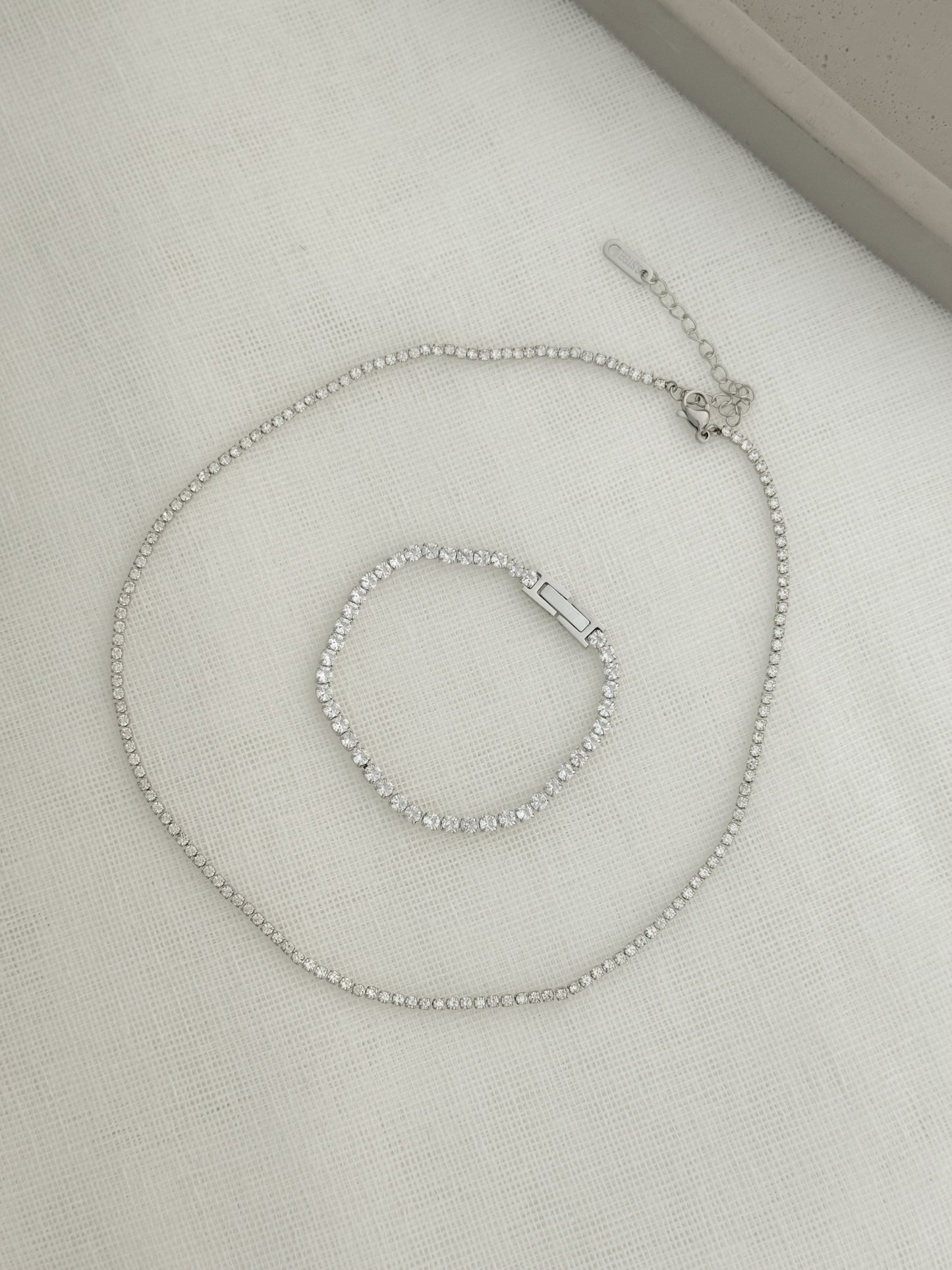 Fine Tennis necklace & bracelet