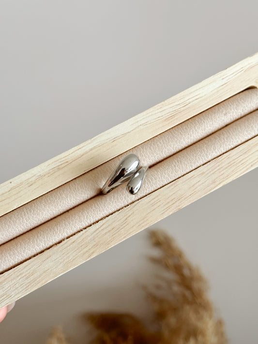 Trendy bottega silver adjustable ring