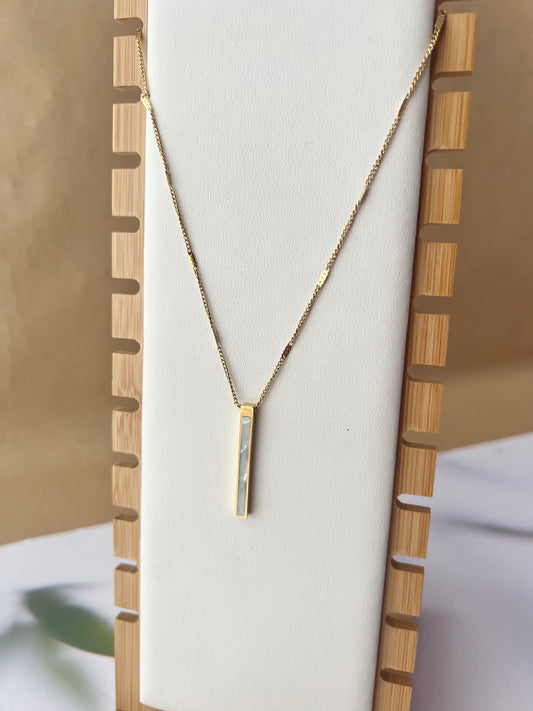 Pendant necklace