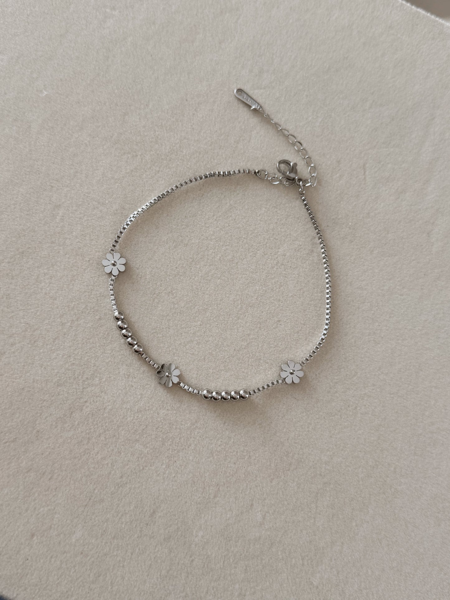 Silver flower anklet
