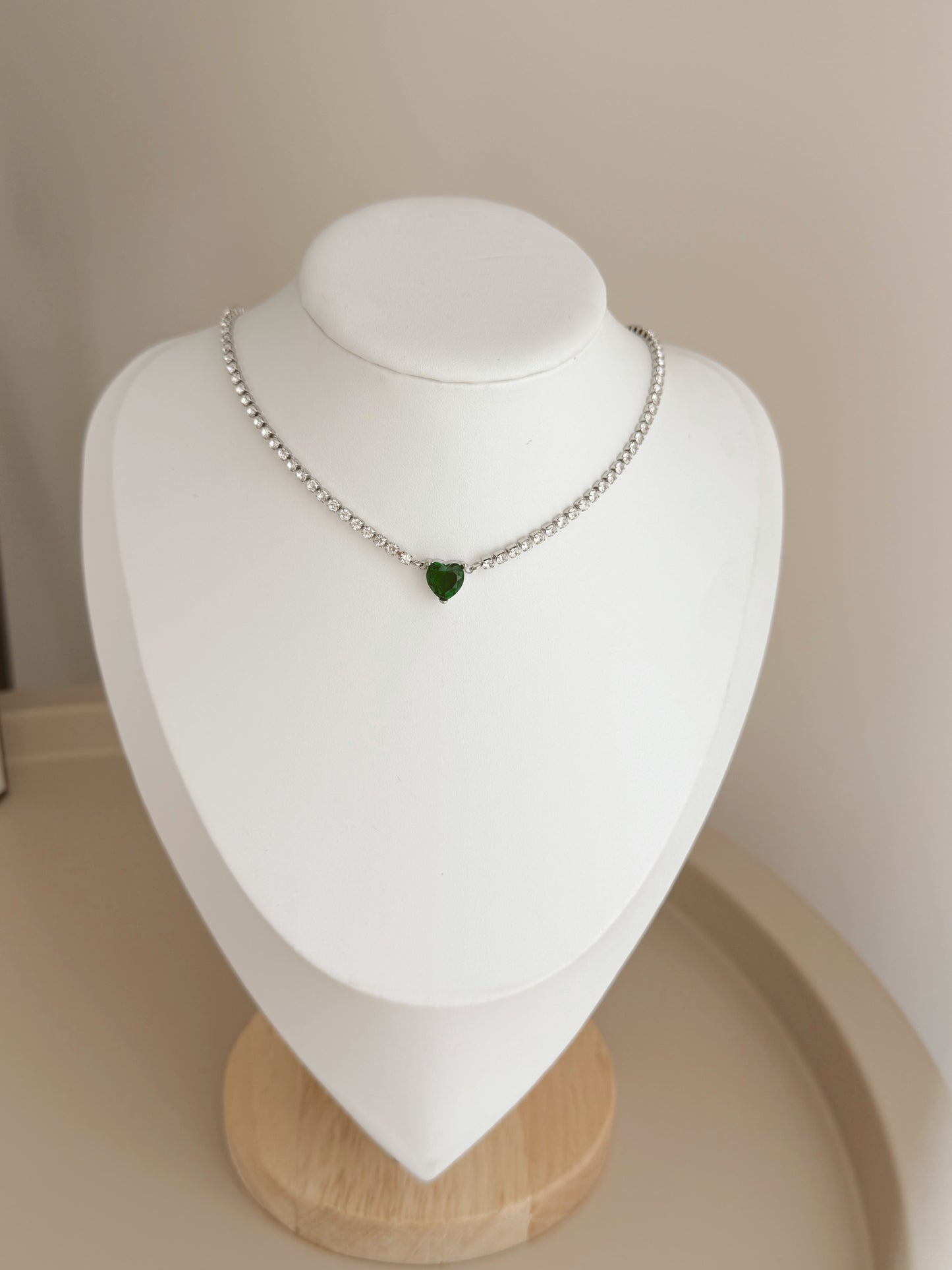 Green heart silver tennis necklace