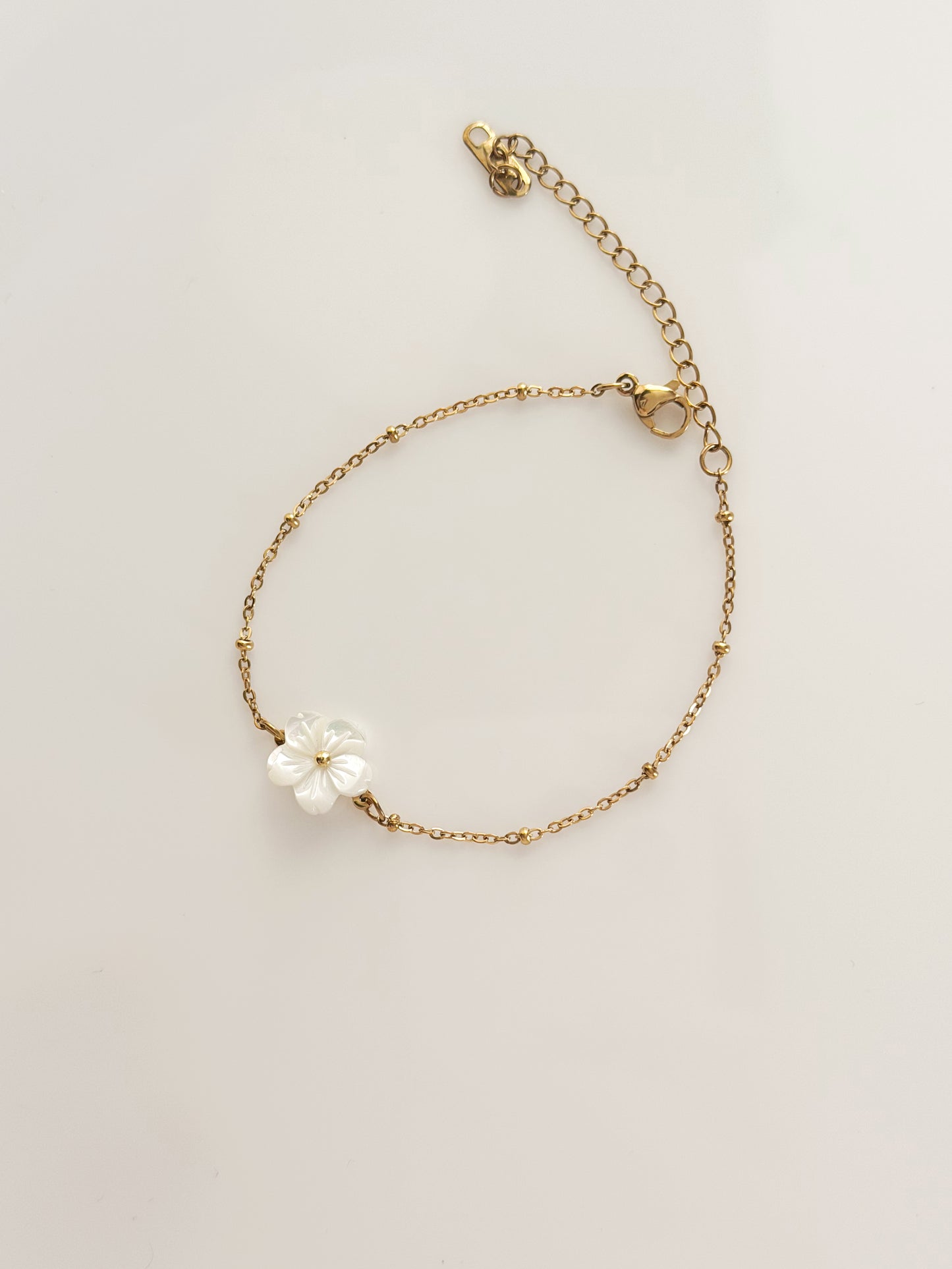 Flower bracelet