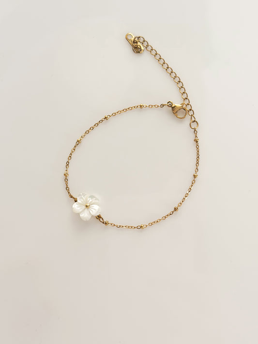 Flower bracelet