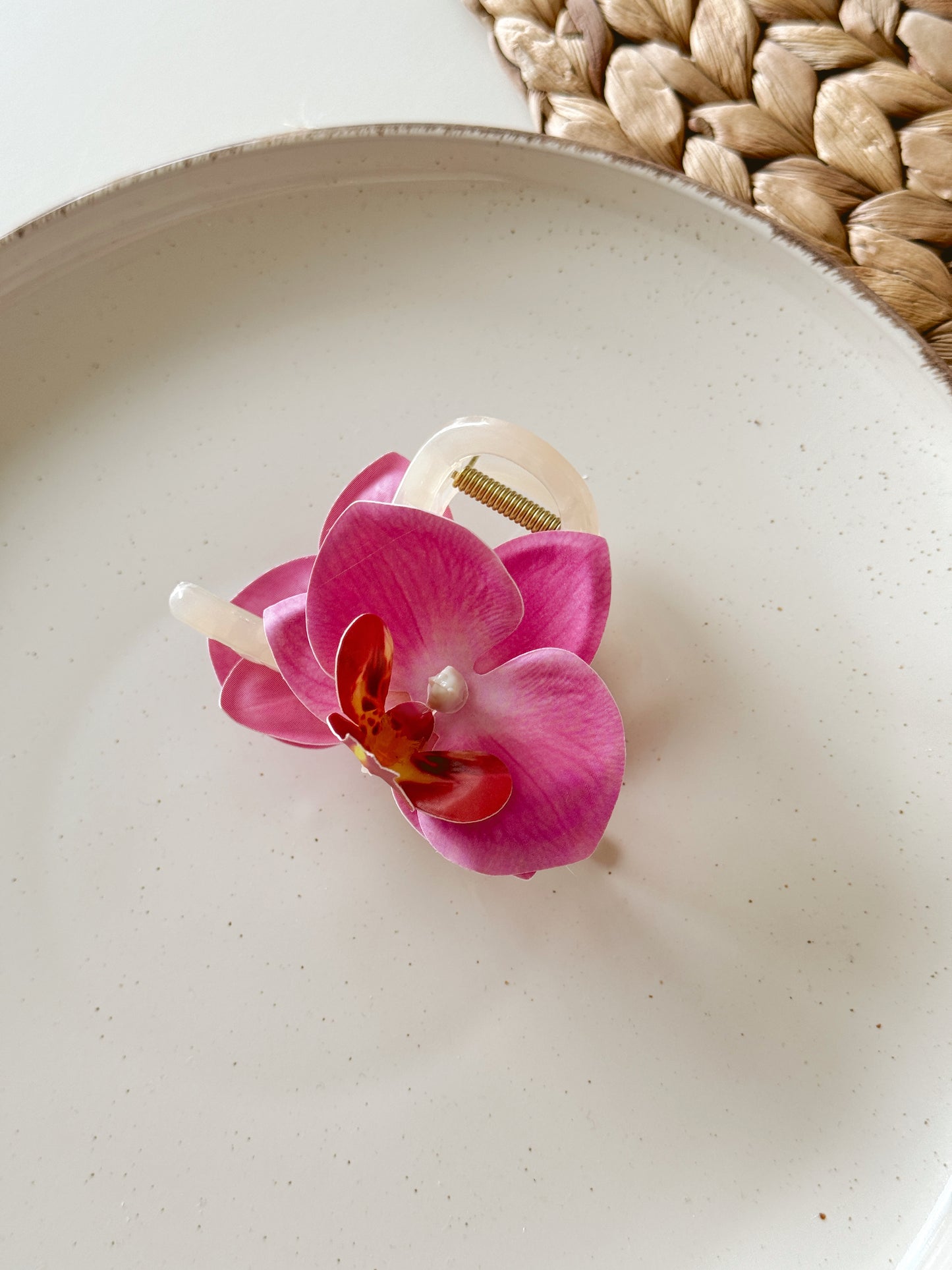 Orchid flower hair clip