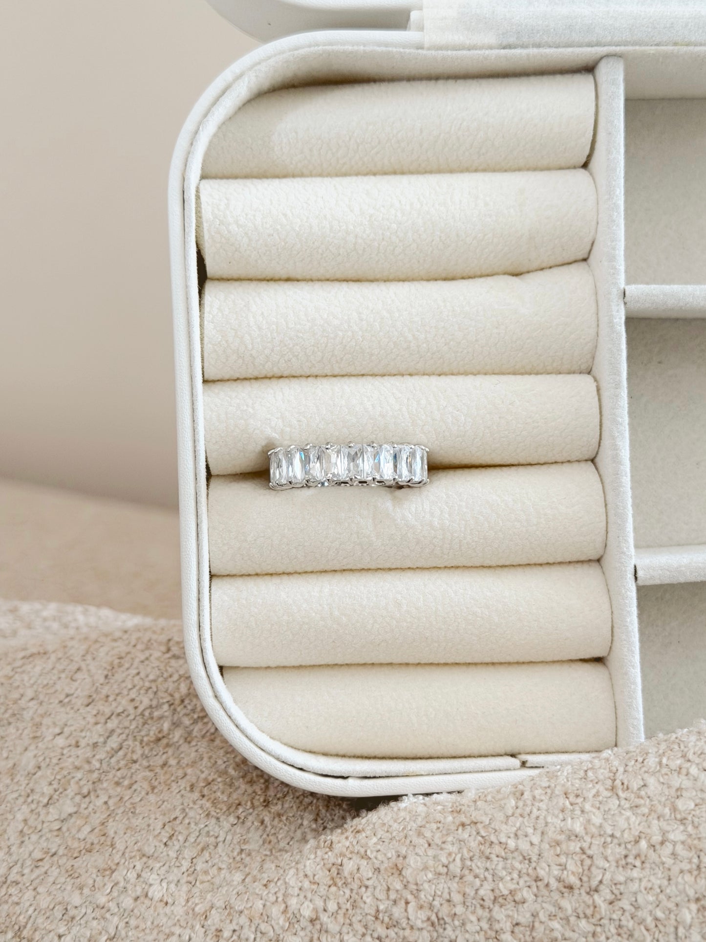 Silver tennis ring