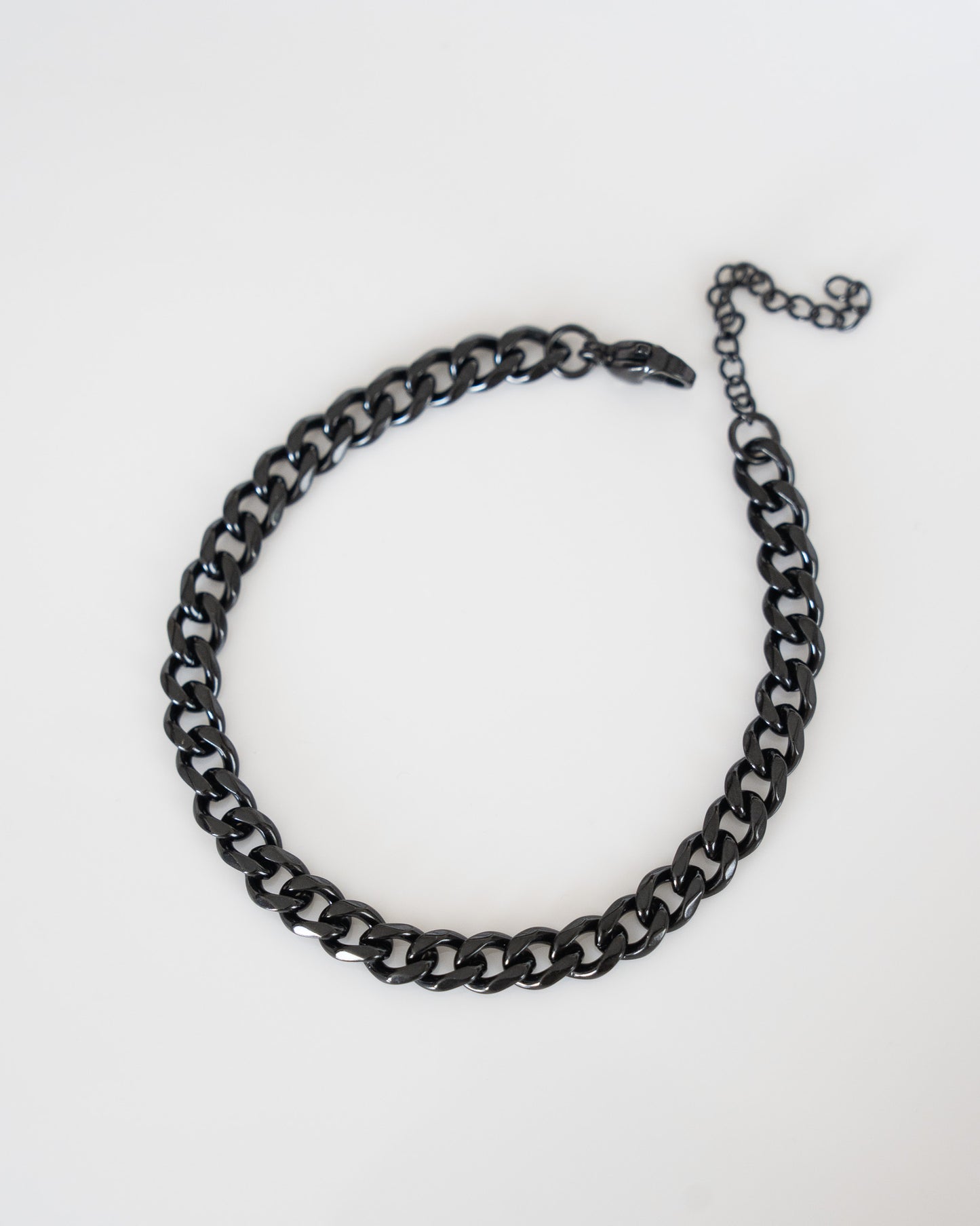 Medium black bracelet for men / unisex