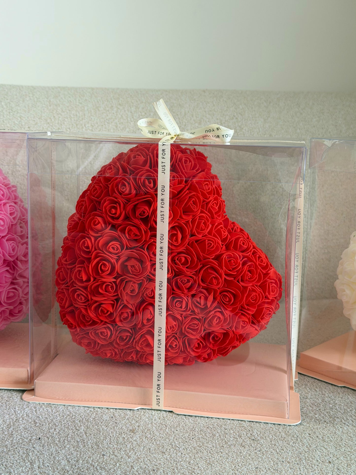 Heart of roses Gift