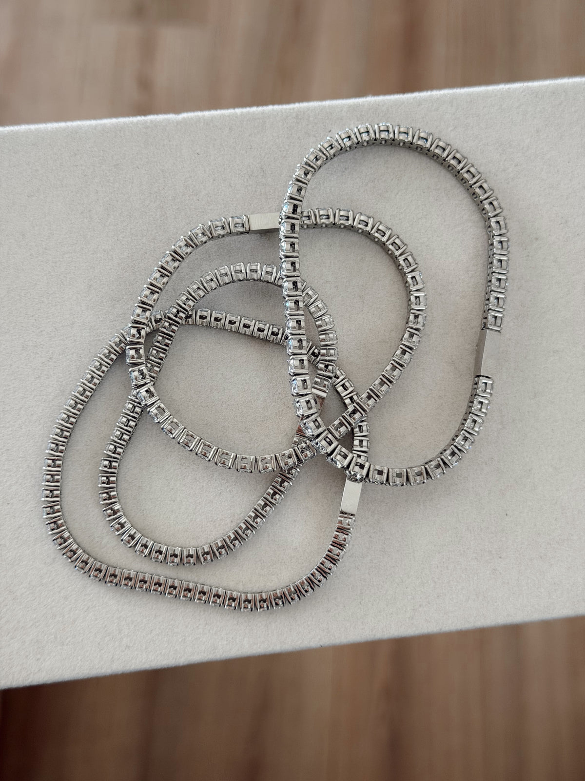 Premium zircon & stainless steel tennis bracelet unisex